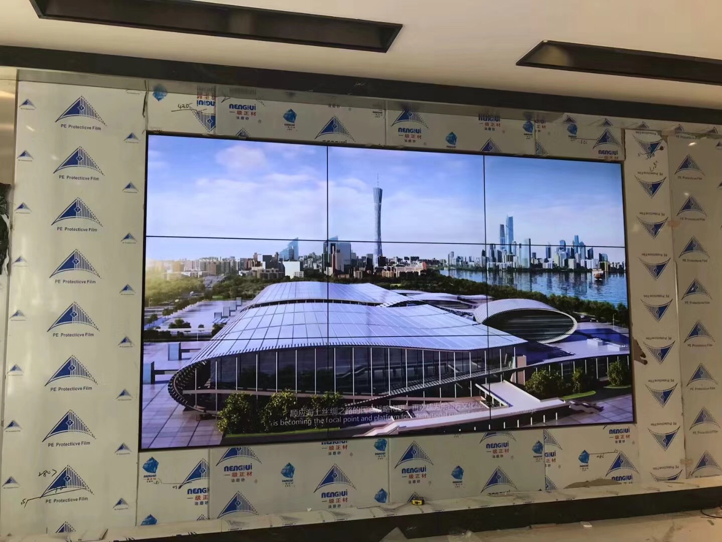 液晶拼接墻畫面閃爍,出現(xiàn)亂碼是什么原因? 液晶拼接墻畫面閃爍,出現(xiàn)亂碼是什么原因?